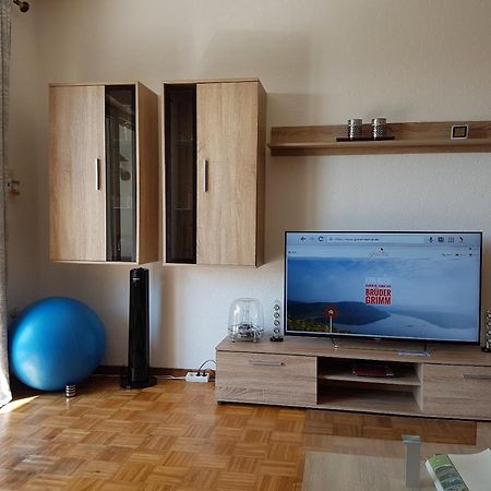 Rauszeit-Toroni Apartment Niedenstein ภายนอก รูปภาพ